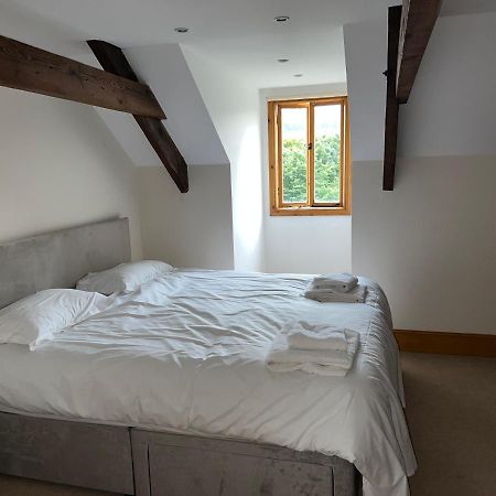 10 Bed Stunning House In Village, With Hot Tub Ovingham Exterior photo