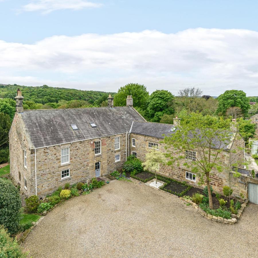 10 Bed Stunning House In Village, With Hot Tub Ovingham Exterior photo