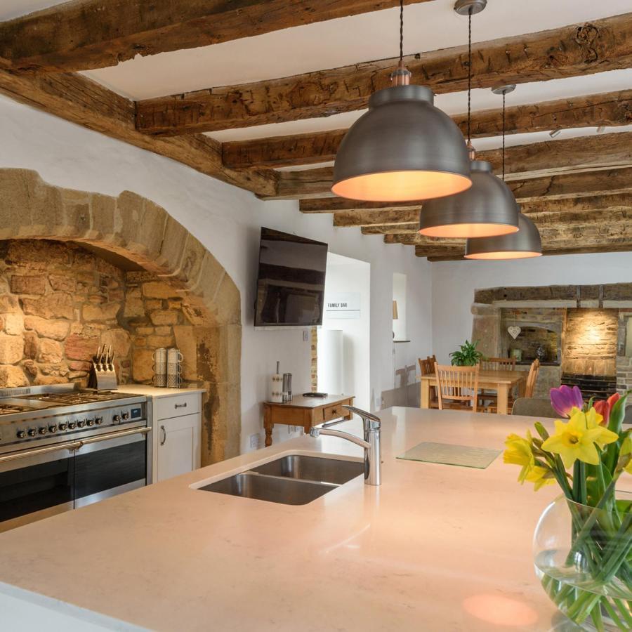 10 Bed Stunning House In Village, With Hot Tub Ovingham Exterior photo
