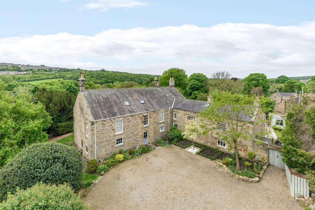 10 Bed Stunning House In Village, With Hot Tub Ovingham Exterior photo